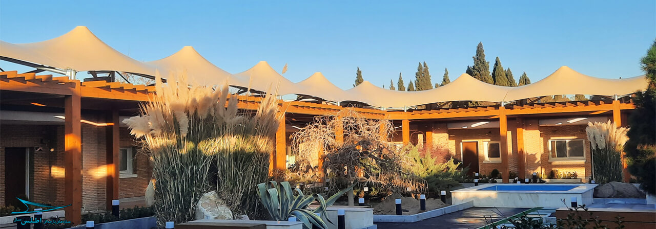 سازه پارچه ای مهمانسرای گل گهر سیرجان | شرکت اطلس سان