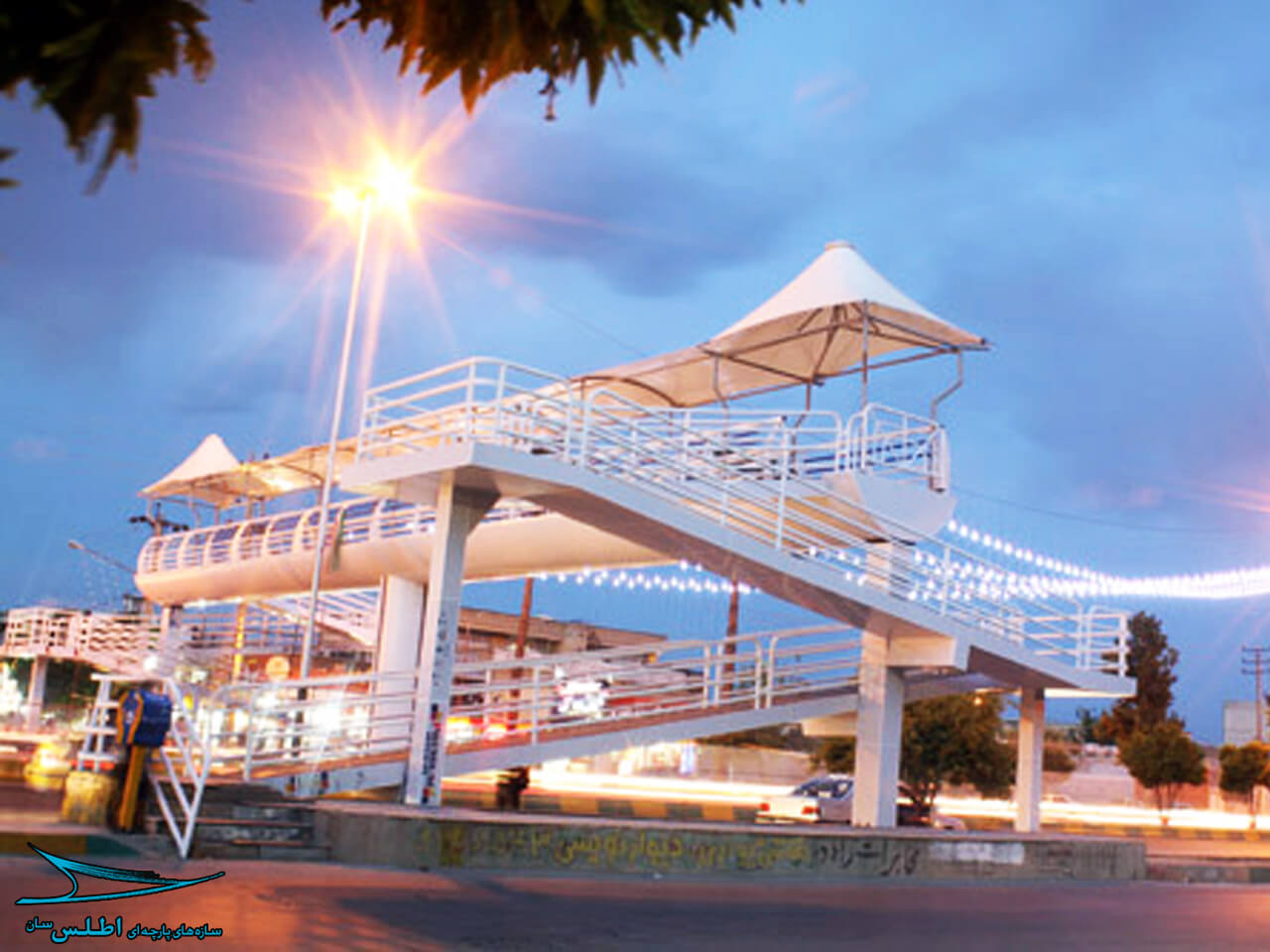 سایبان پل عابرپیاده شهرداری منطقه دو شیراز