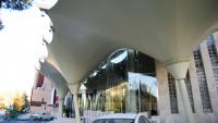 ورودی هتل رویال شیراز